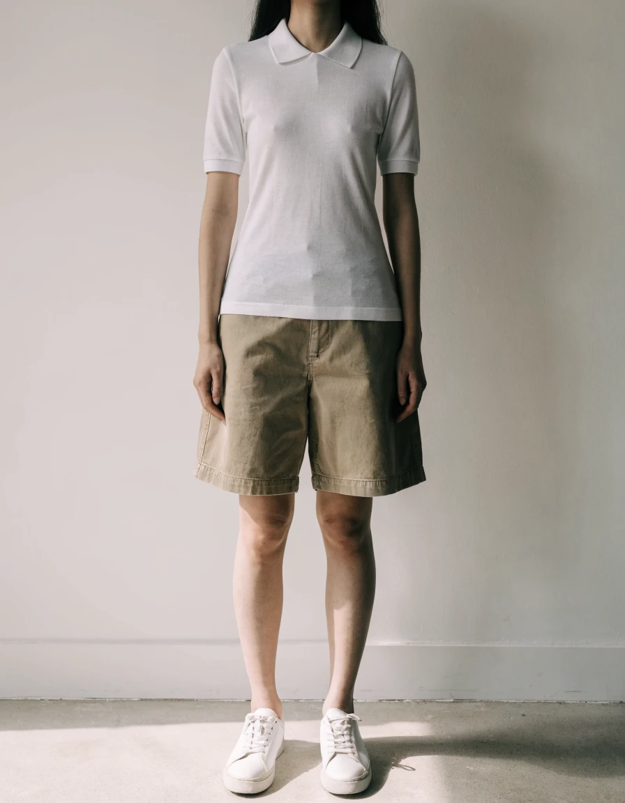 Chino Shorts in khaki, front.